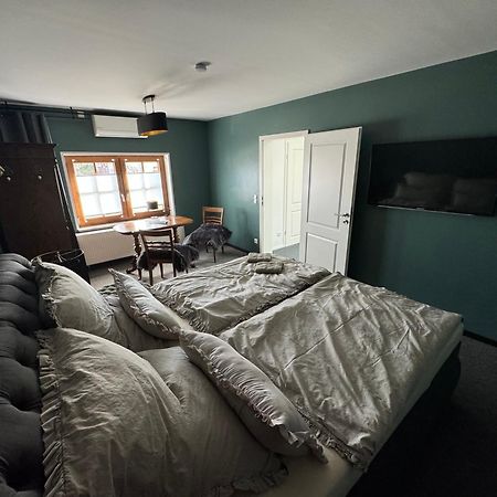 Gaestehaus Auszeit Riesa Esterno foto